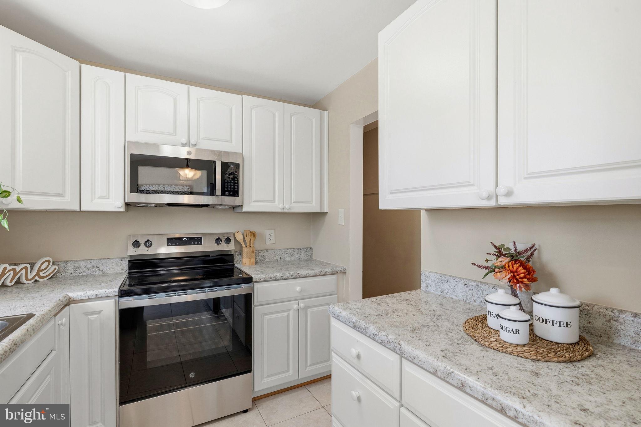 ROLLING ACRES - Residential