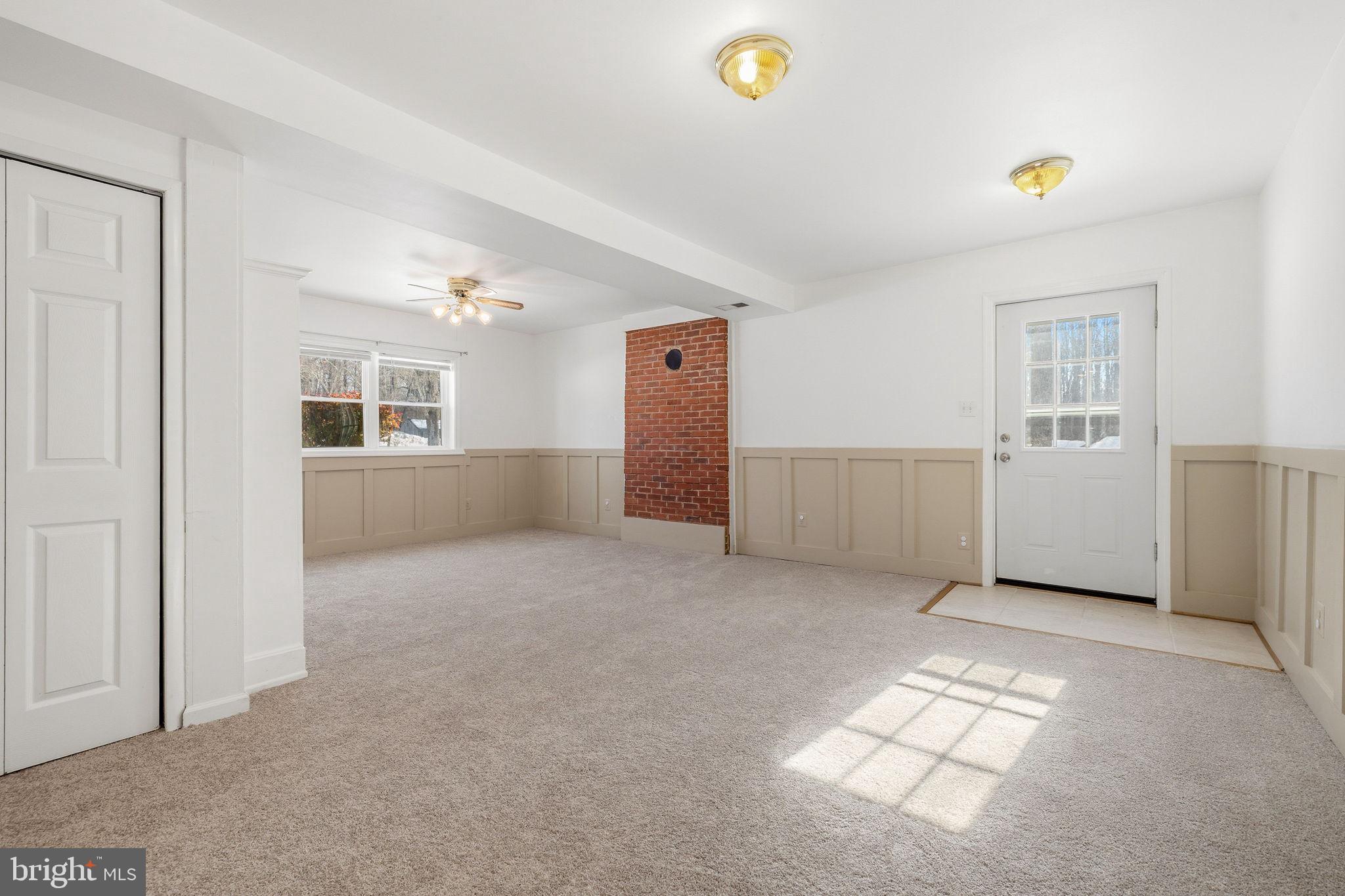 ROLLING ACRES - Residential