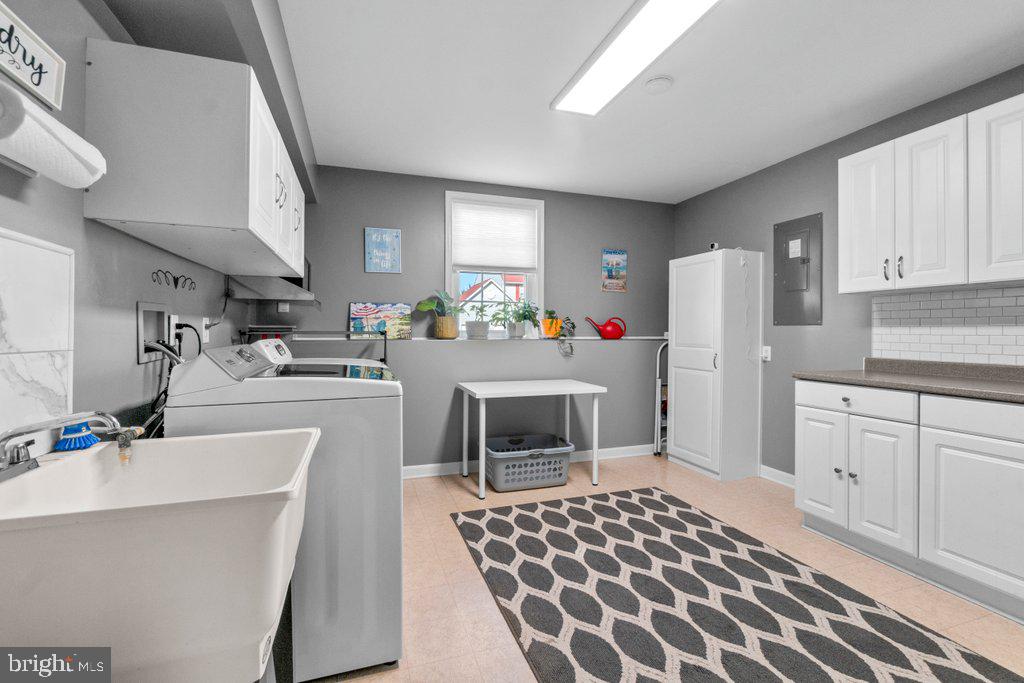 WHITE MARSH - Residential