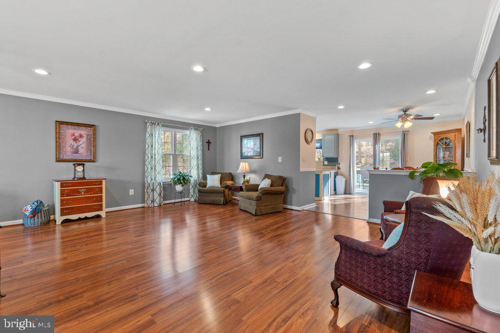 WHITE MARSH - Residential