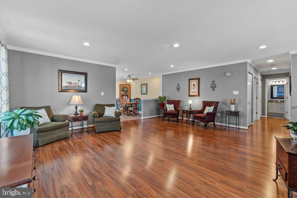 WHITE MARSH - Residential