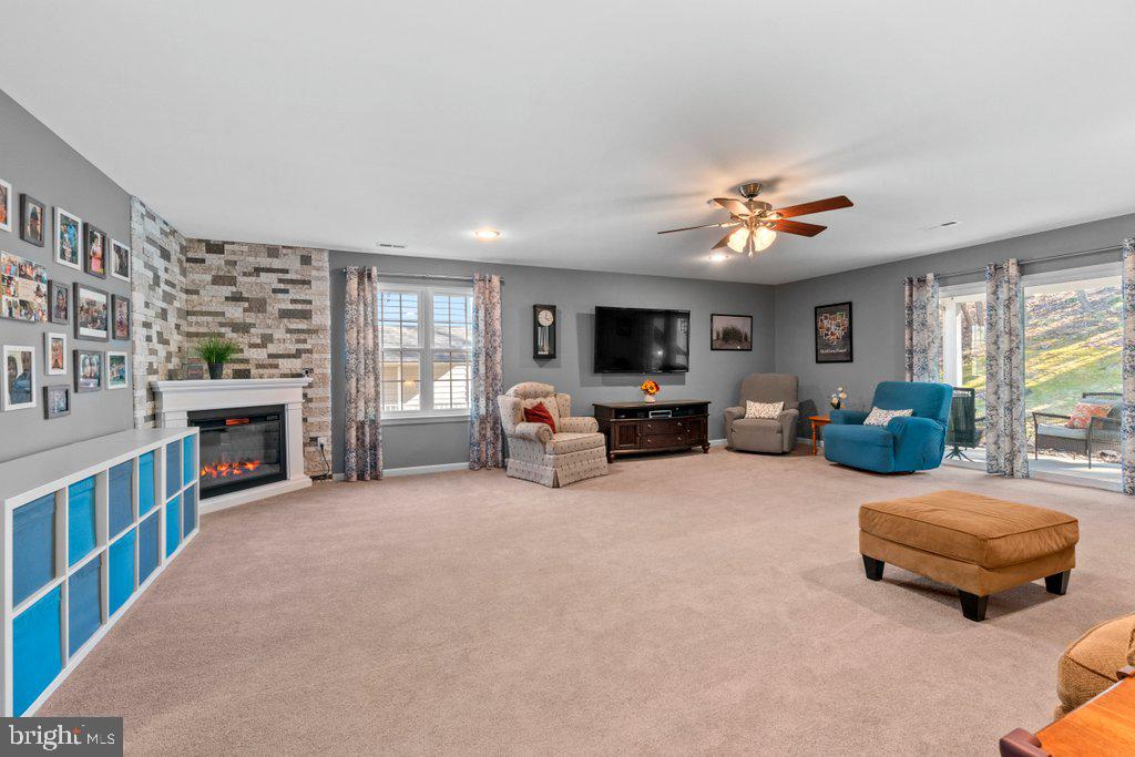 WHITE MARSH - Residential