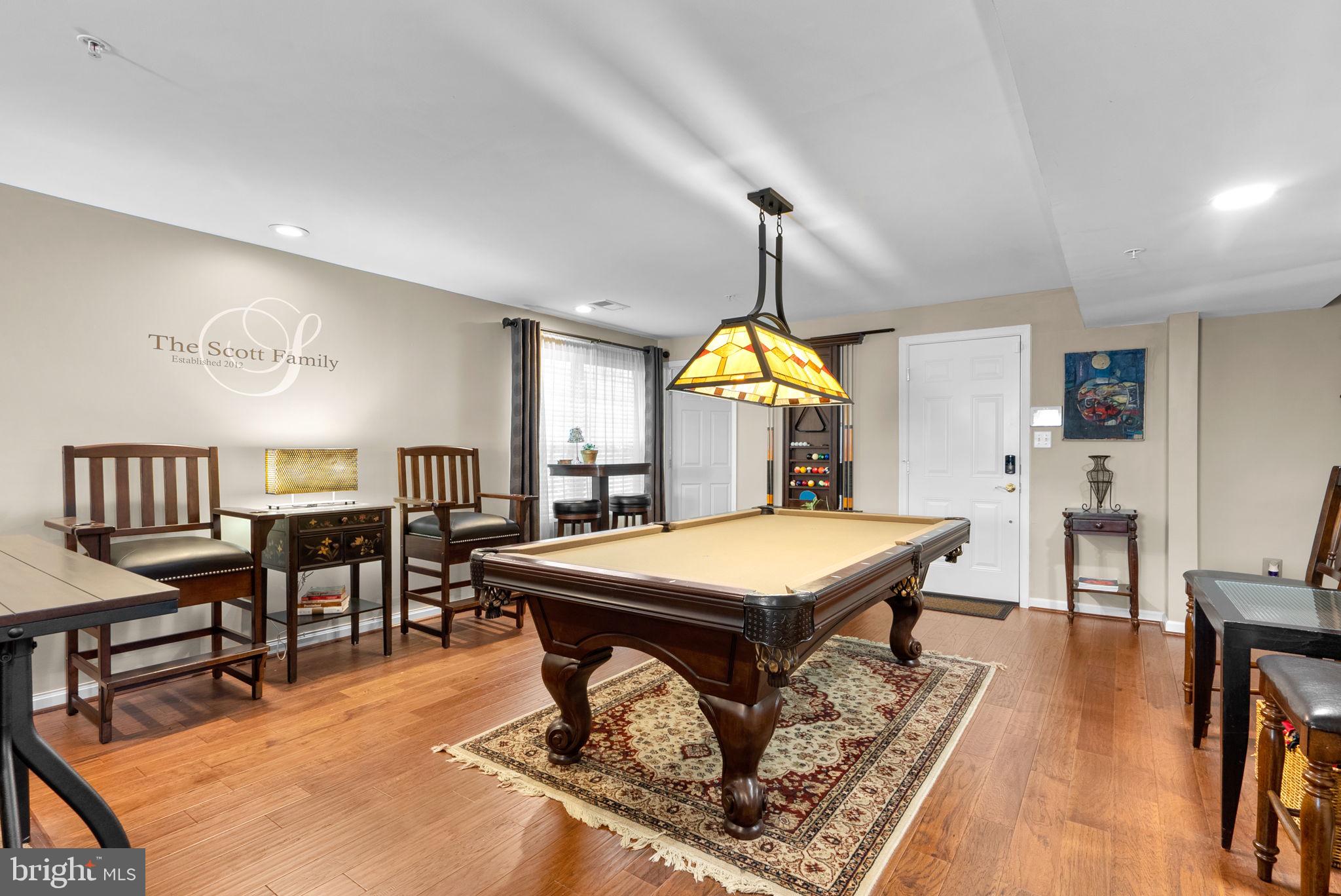 PERRYWOOD - Residential