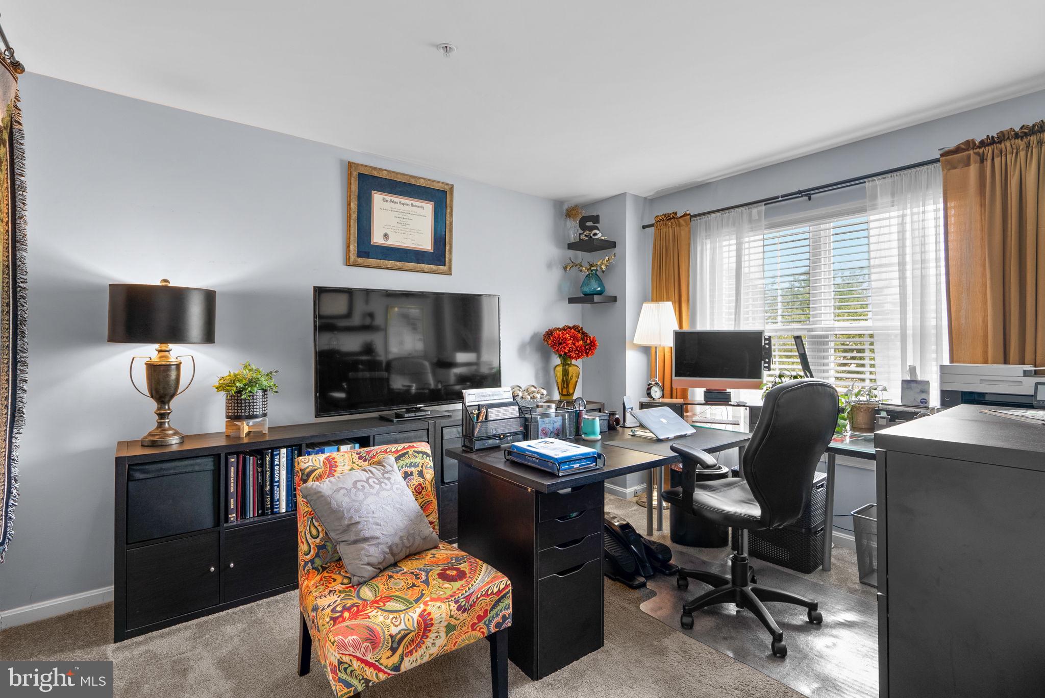 PERRYWOOD - Residential