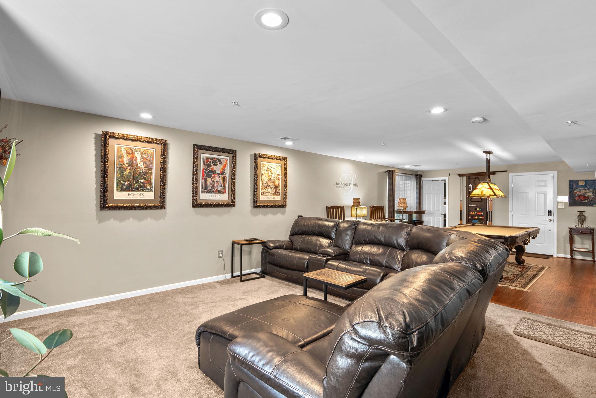 PERRYWOOD - Residential