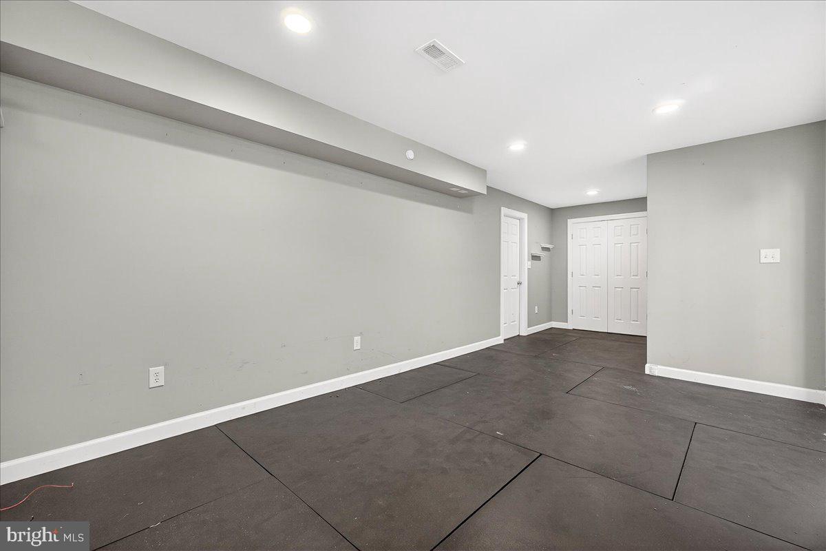 WESTFIELDS - Residential