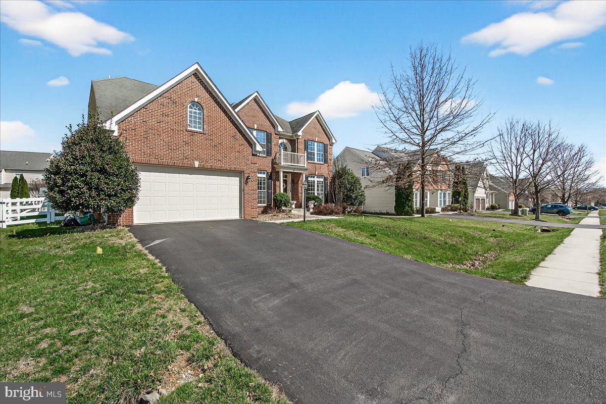 WESTFIELDS - Residential