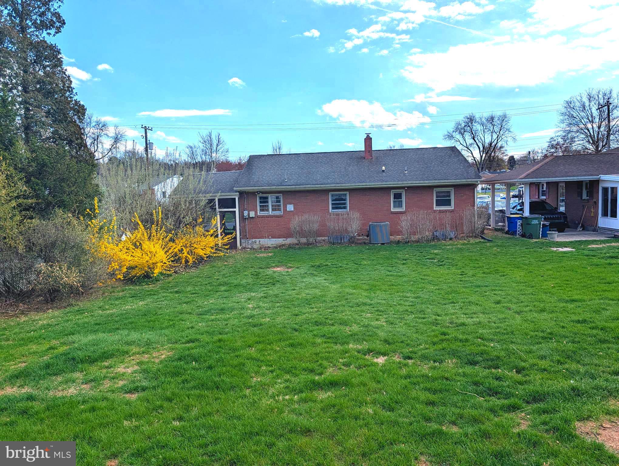 NEW CUMBERLAND BOROUGH - Residential