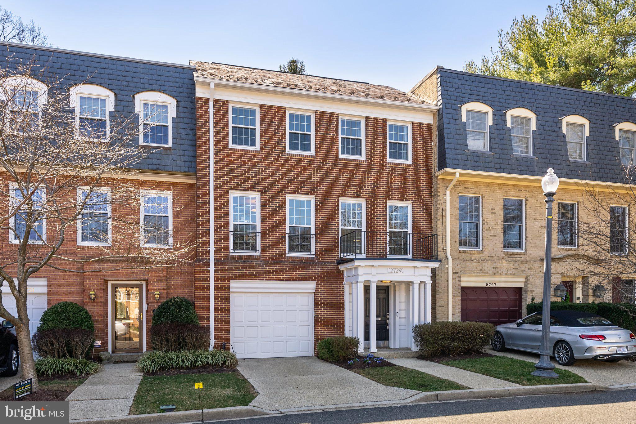 2729 UNICORN LANE NW