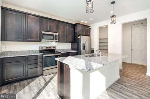 374 BAY CLUB PARKWAY NORTH EAST MD 21901