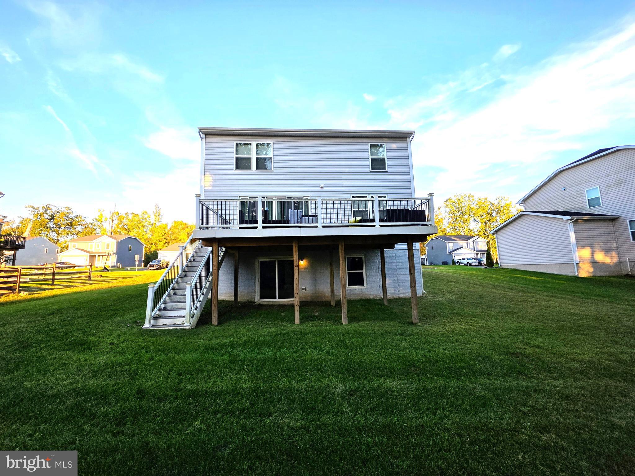 374 BAY CLUB PARKWAY
