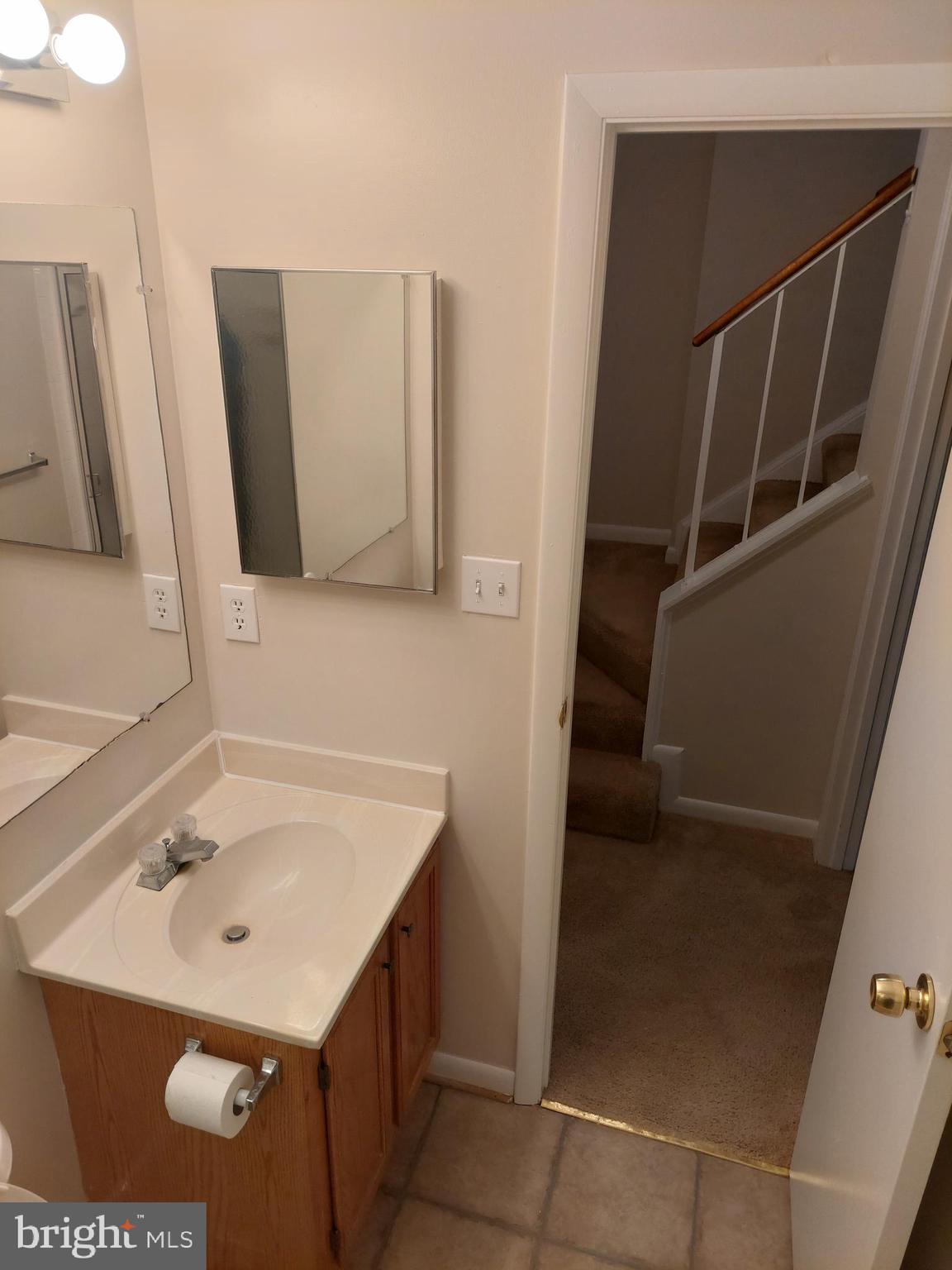 CHURCHILL TOWN SECTOR - Residential Lease