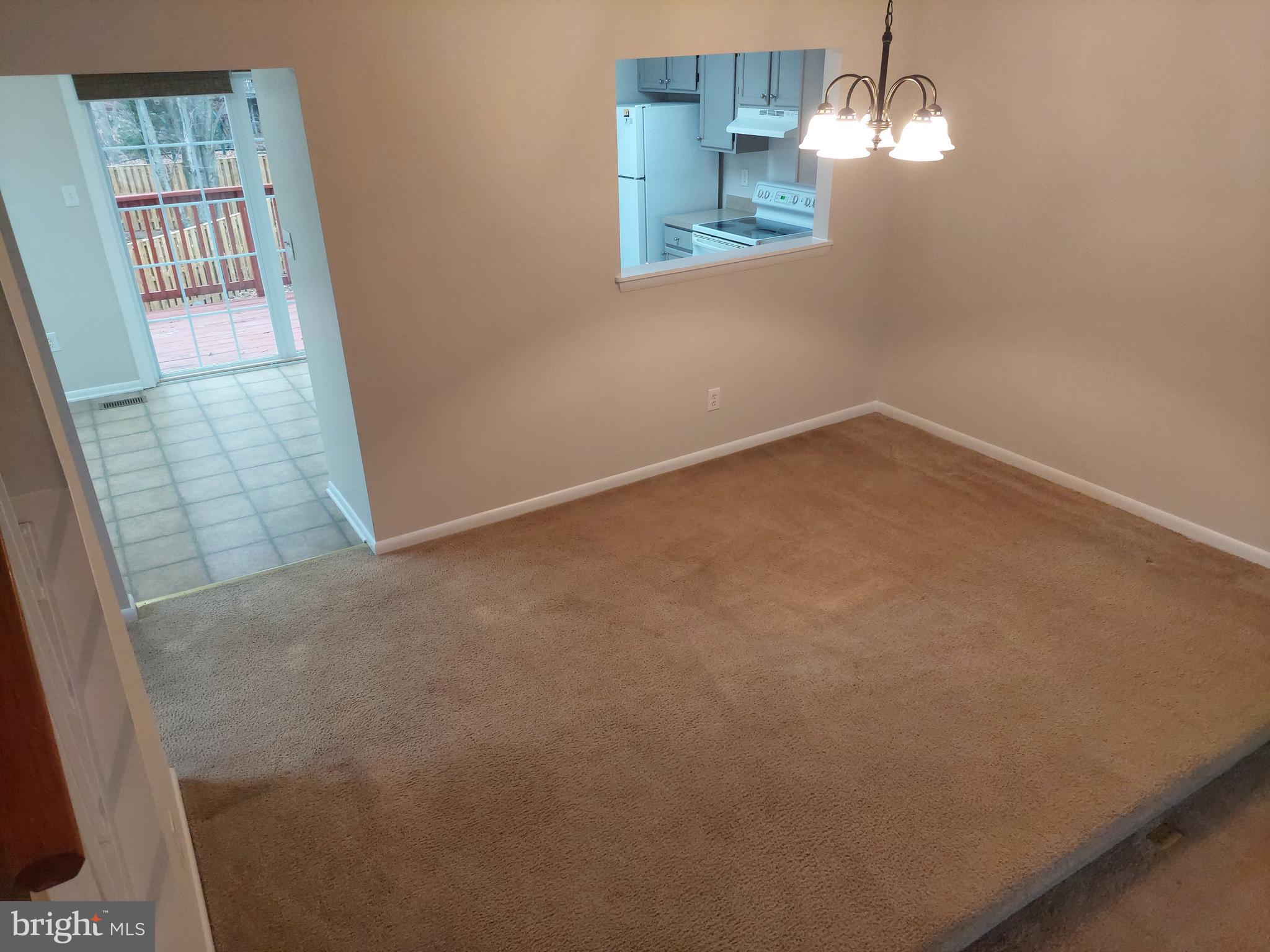 CHURCHILL TOWN SECTOR - Residential Lease