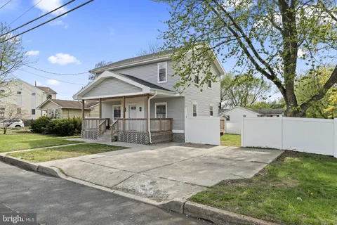 MLS: NJBL2110046