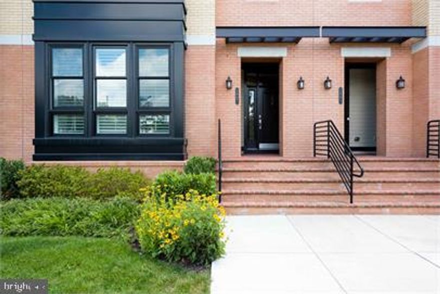 Beautiful 3 BR condo in Potomac Yard available August 1. Spacious living area with hardwood flooring on main level, stainless steel appliances and washer and dryer in unit. One car garage. Amazing location, very close proximity to Braddock Rd Metro station, 395, 495 and GW Parkway. Also proximity to National Landing . Pets Case by case. Open House on Saturday July 13th from 2-4 pm