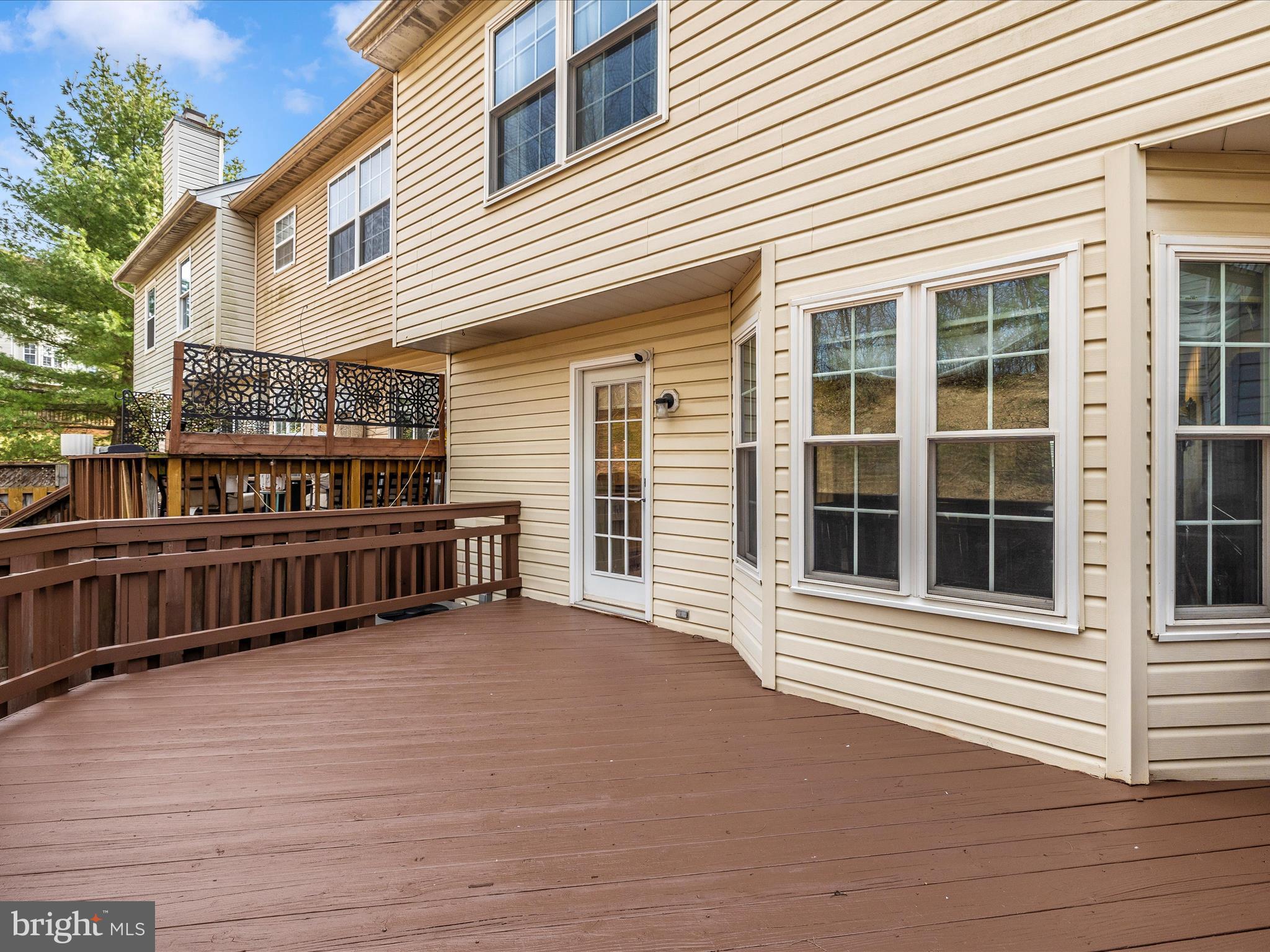 SPRING RIDGE - Residential