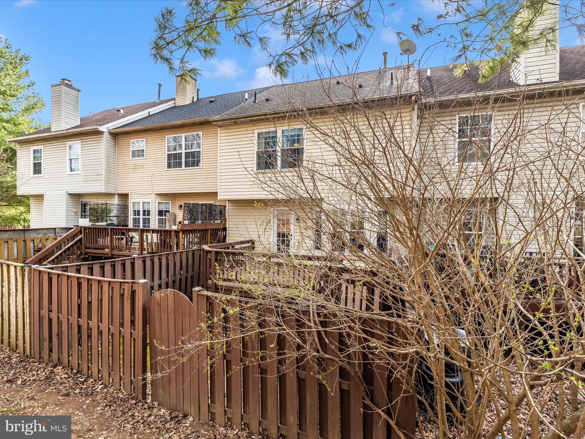 SPRING RIDGE - Residential