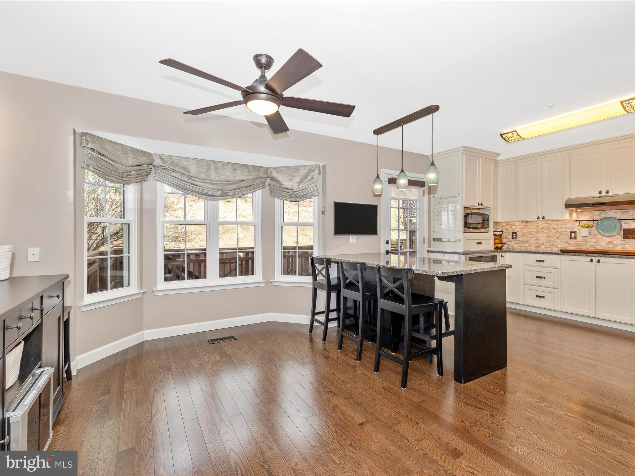 SPRING RIDGE - Residential