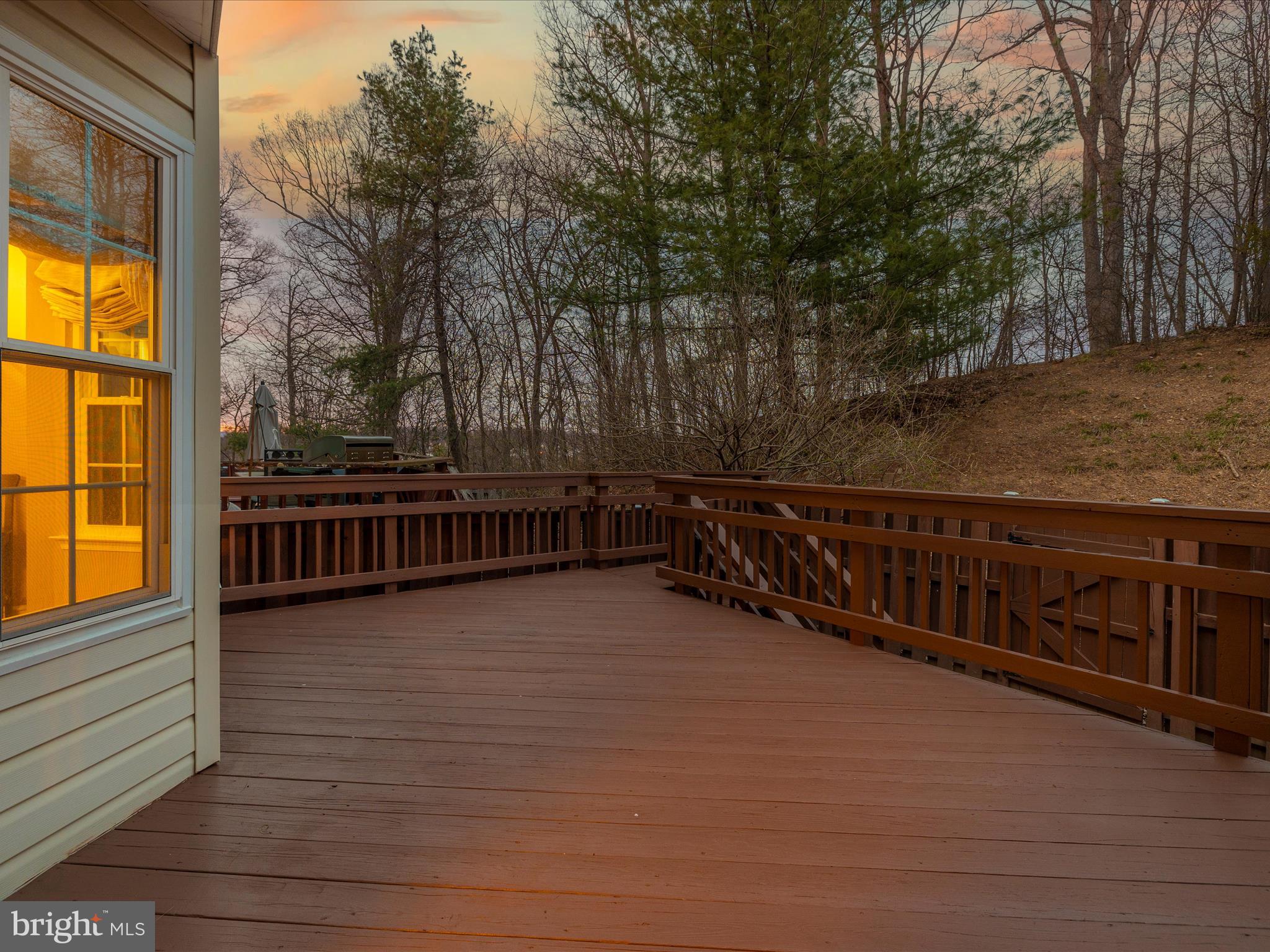 SPRING RIDGE - Residential