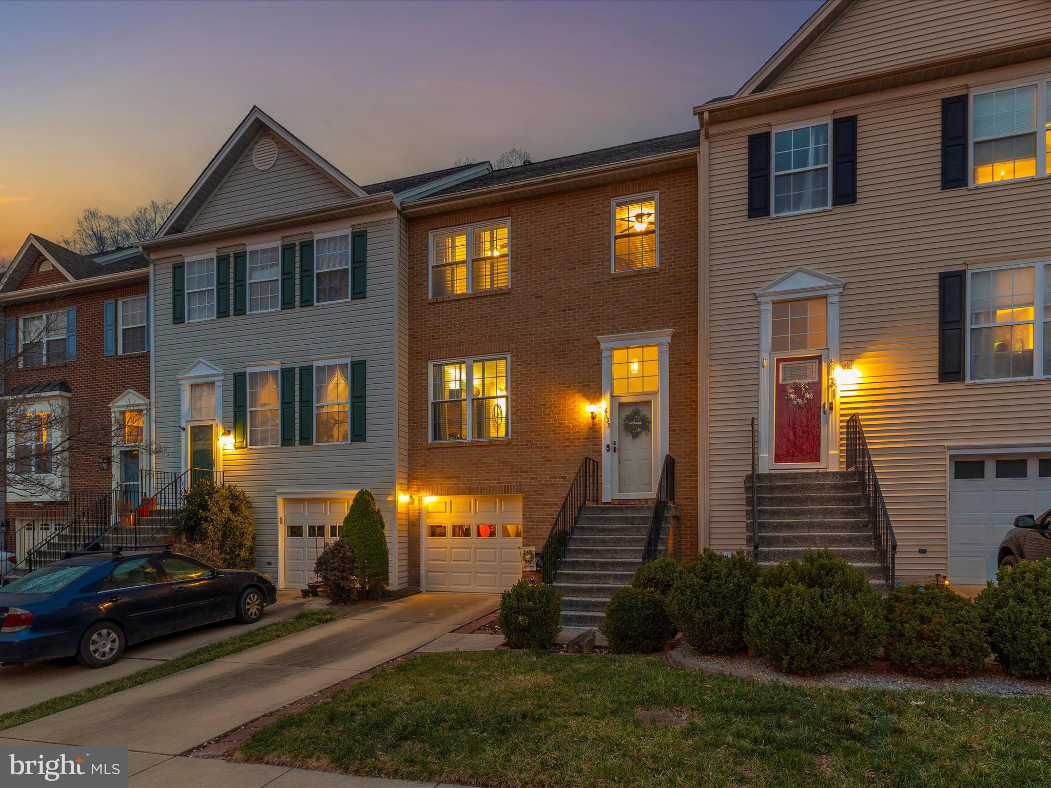 SPRING RIDGE - Residential