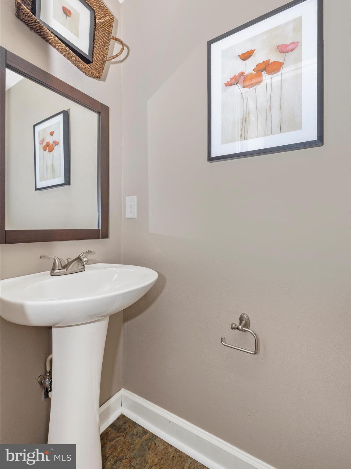 SPRING RIDGE - Residential