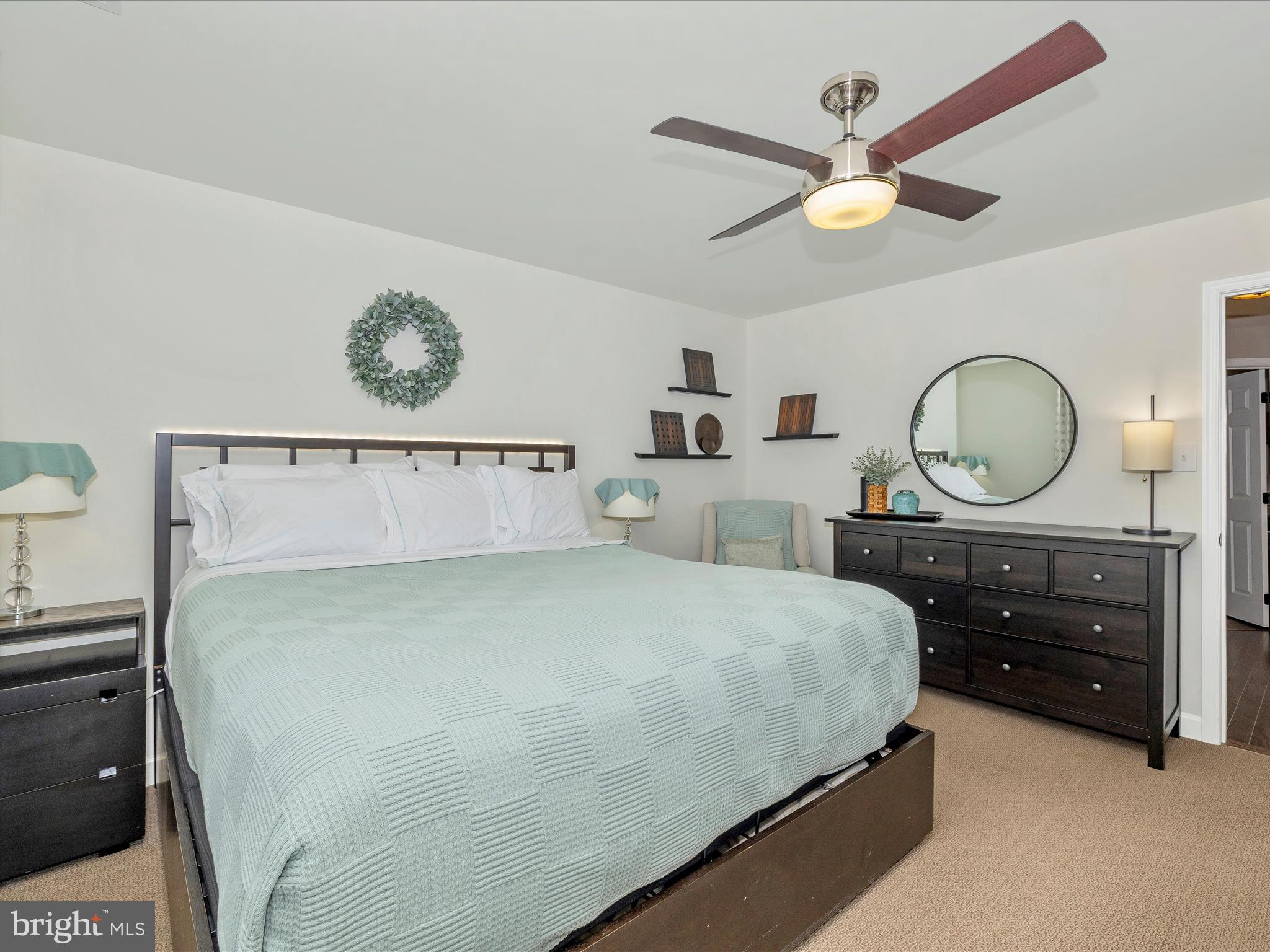 SPRING RIDGE - Residential