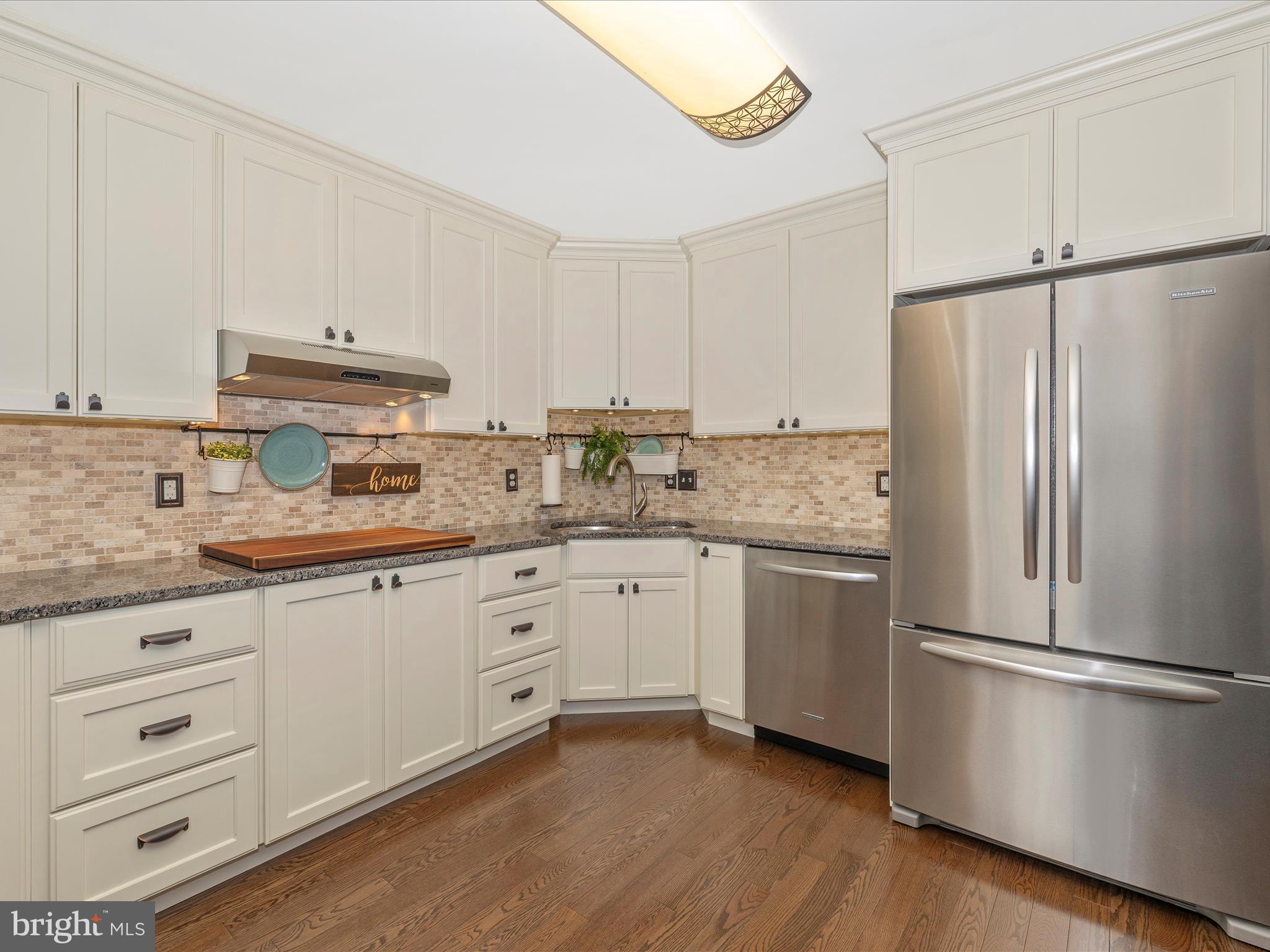 SPRING RIDGE - Residential