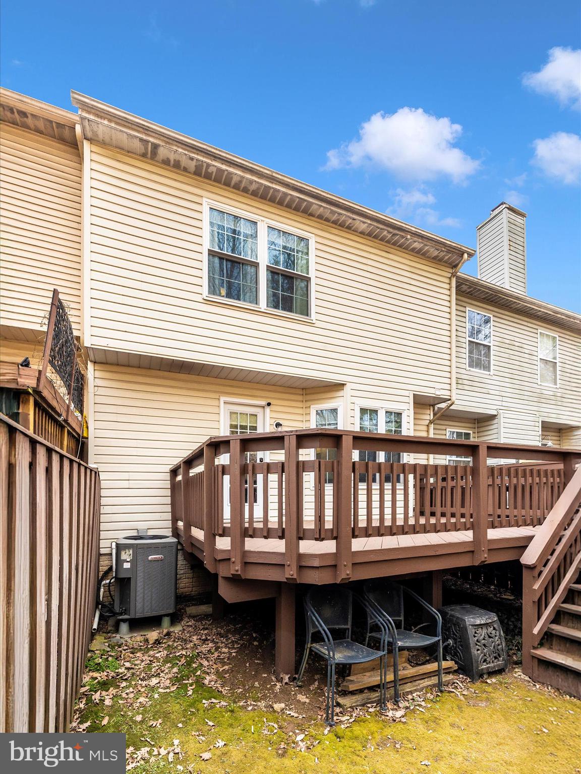 SPRING RIDGE - Residential