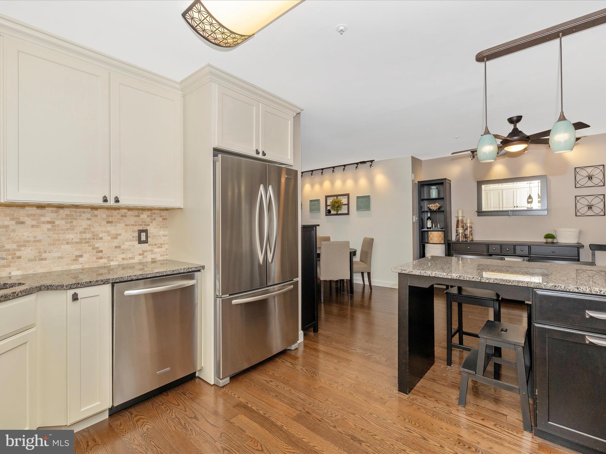 SPRING RIDGE - Residential