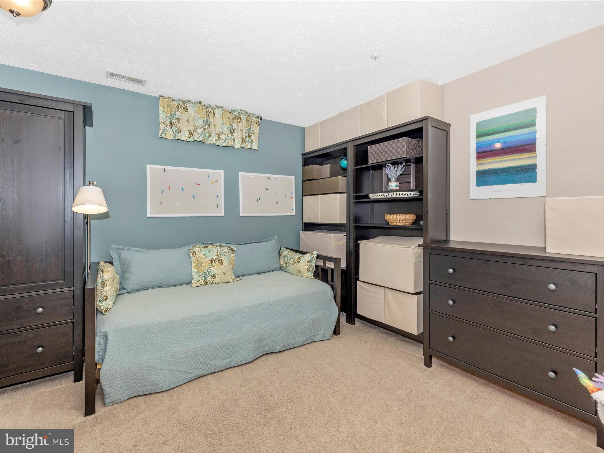 SPRING RIDGE - Residential