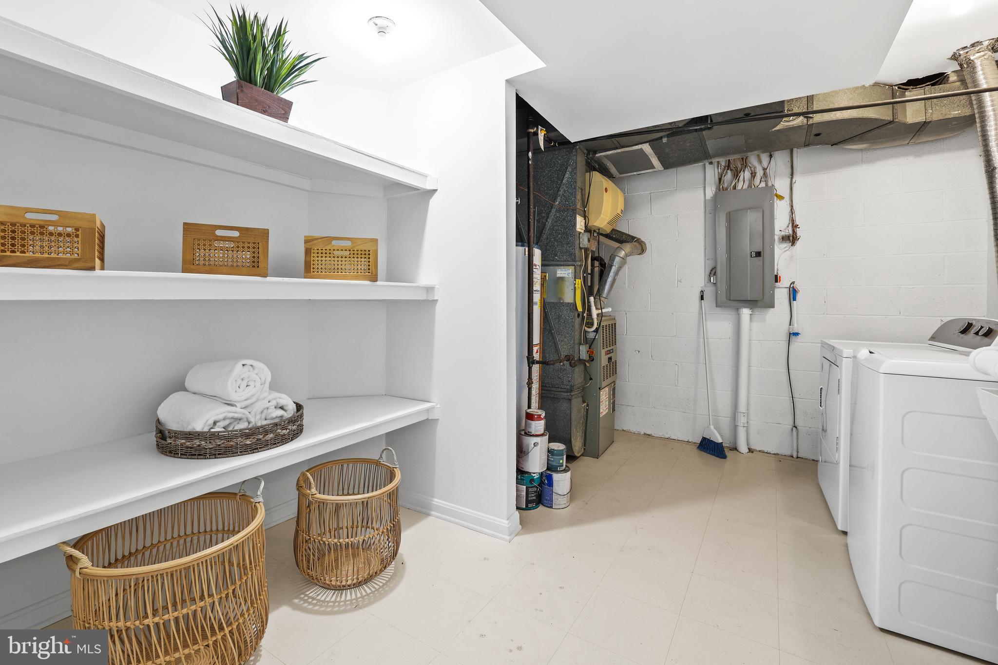 HALLCREST HEIGHTS - Residential