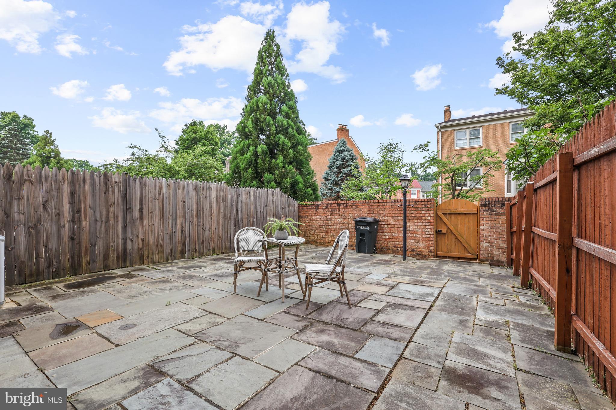 HALLCREST HEIGHTS - Residential