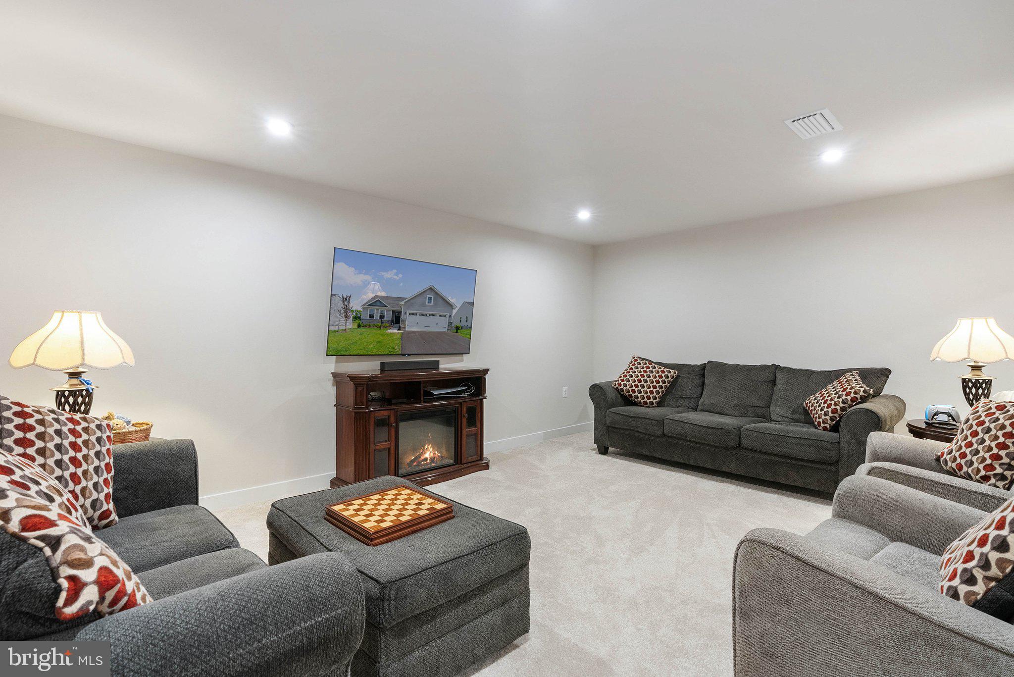 ARCADIA NORTH - Residential