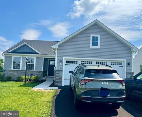 344 MAKERS WAY MARTINSBURG WV 25405
