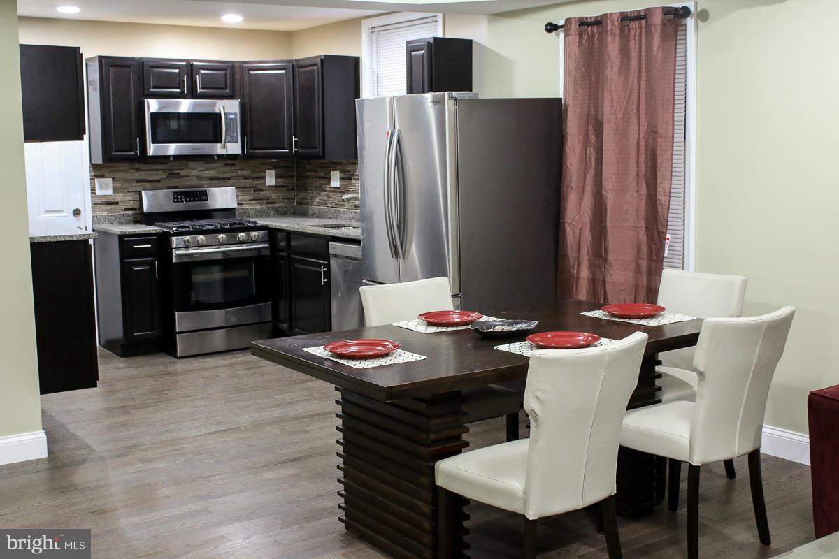 FRANKFORD - Residential