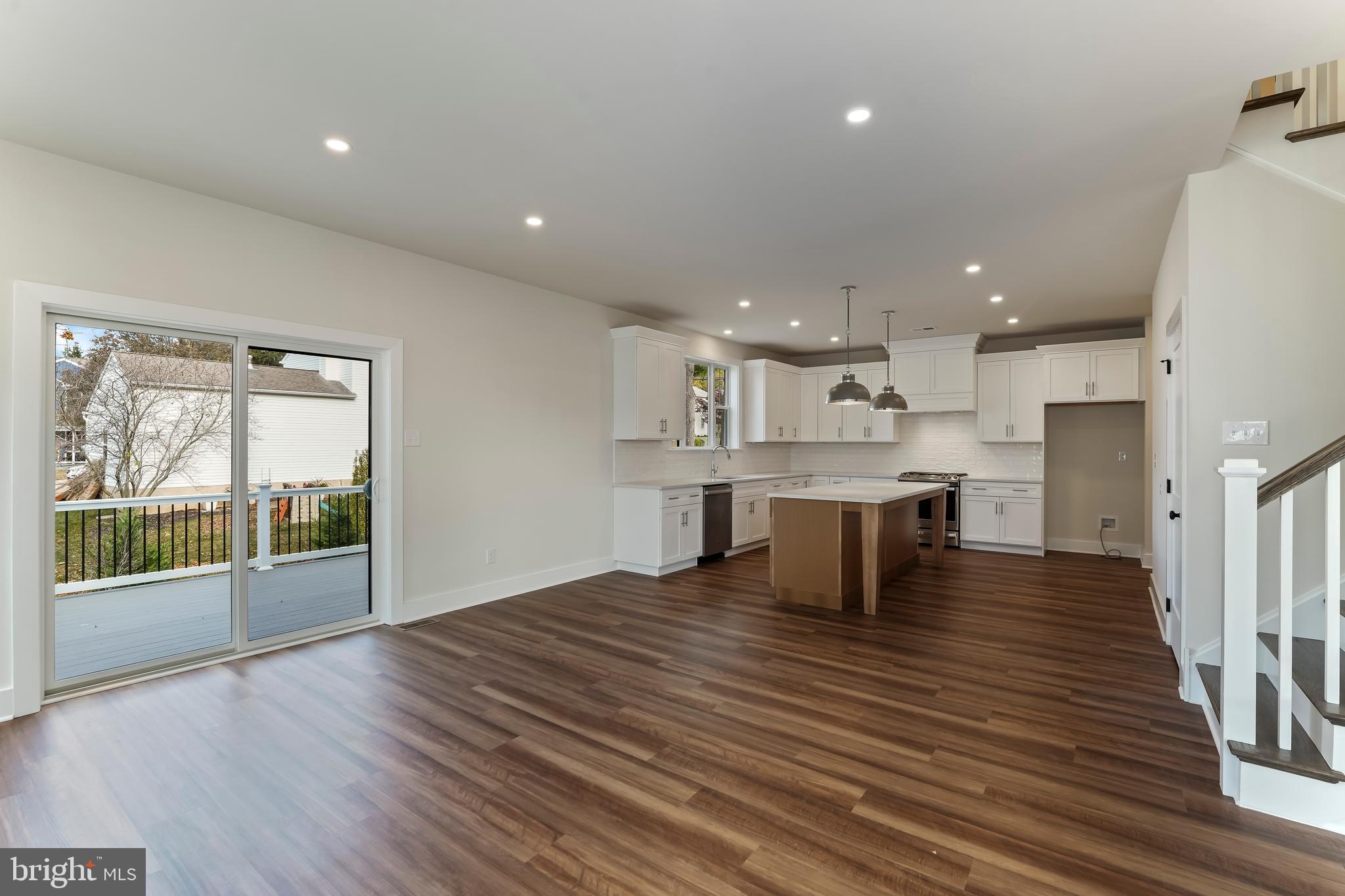 SAWMILL COURT - Residential