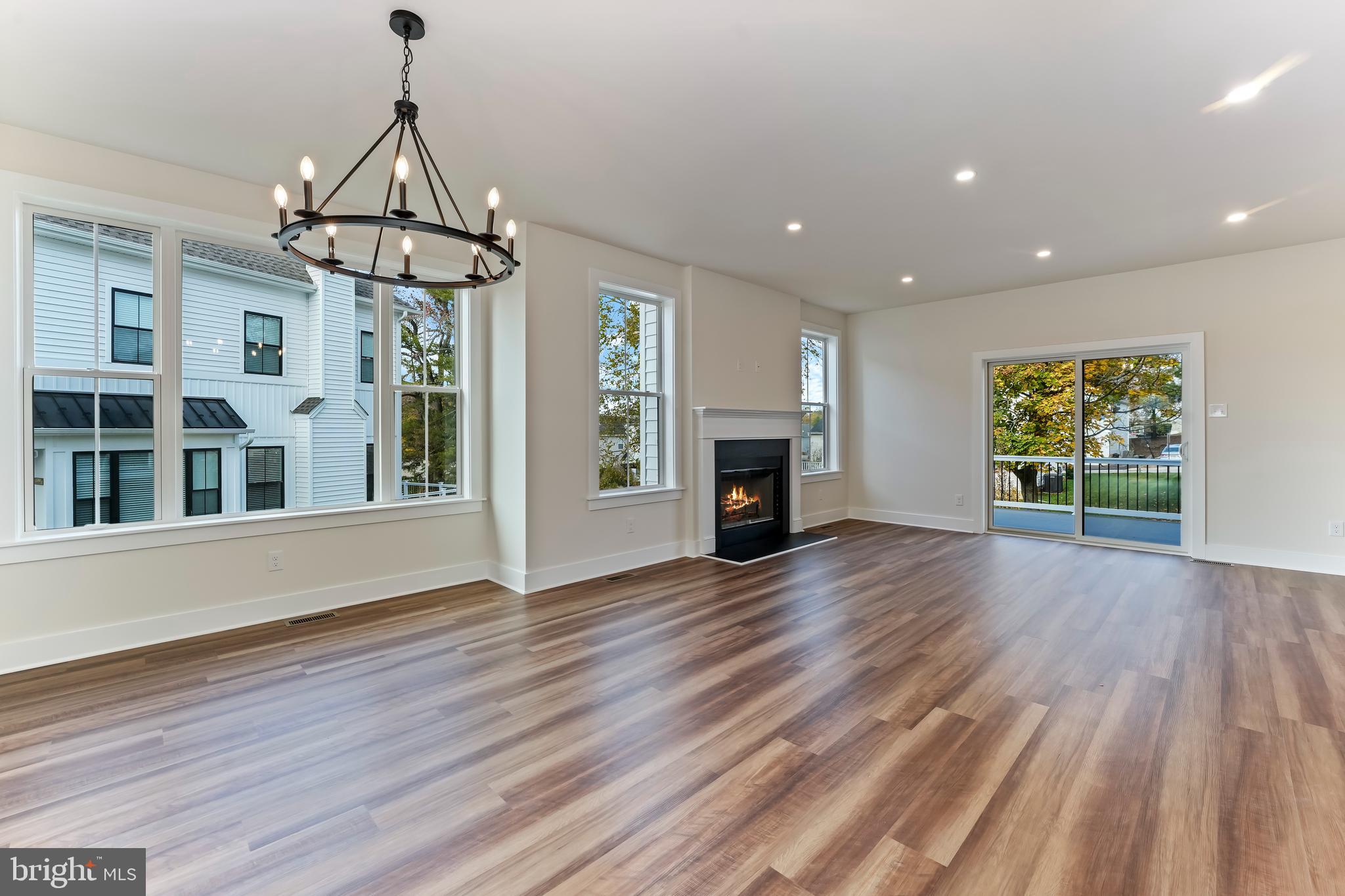 SAWMILL COURT - Residential