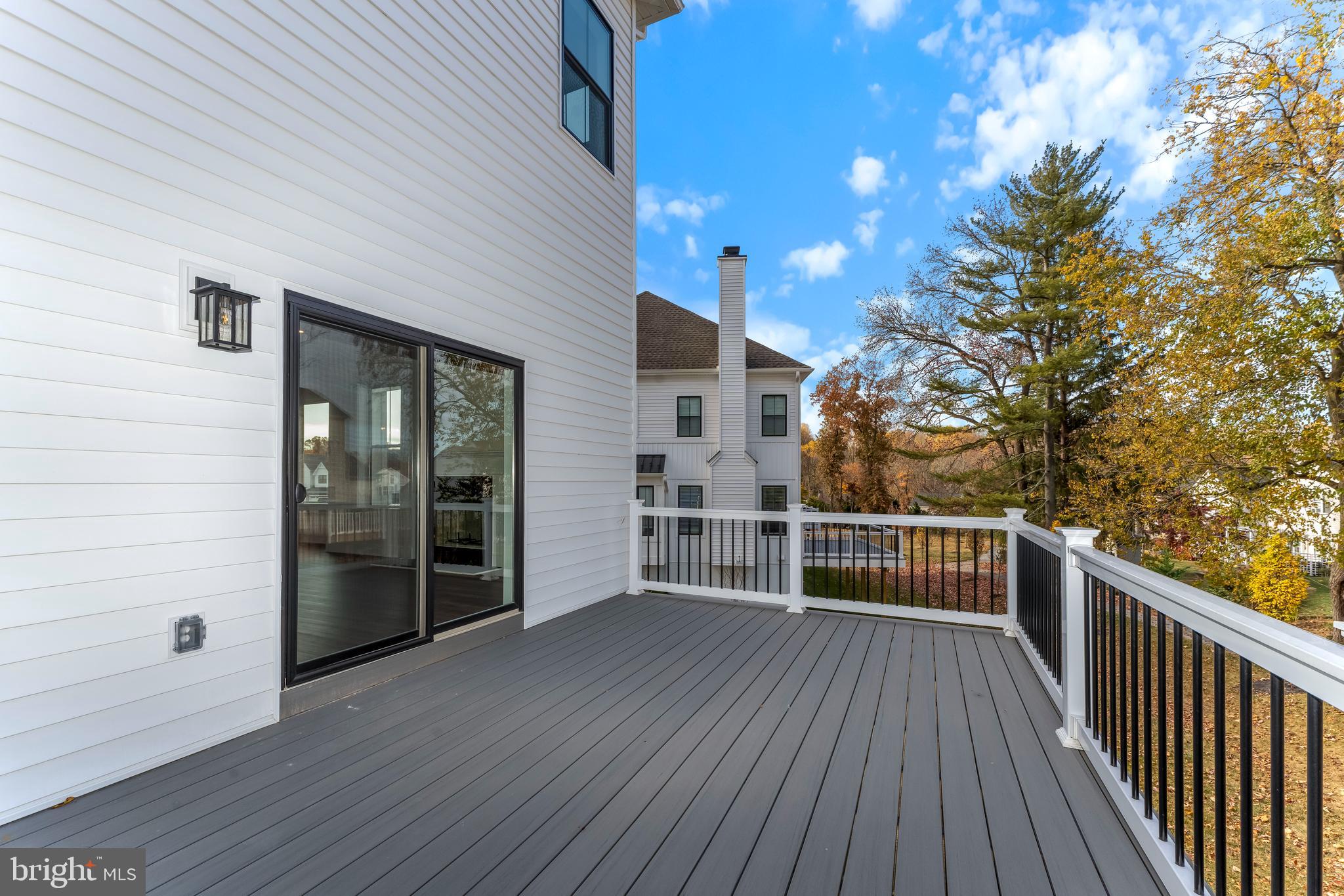 SAWMILL COURT - Residential