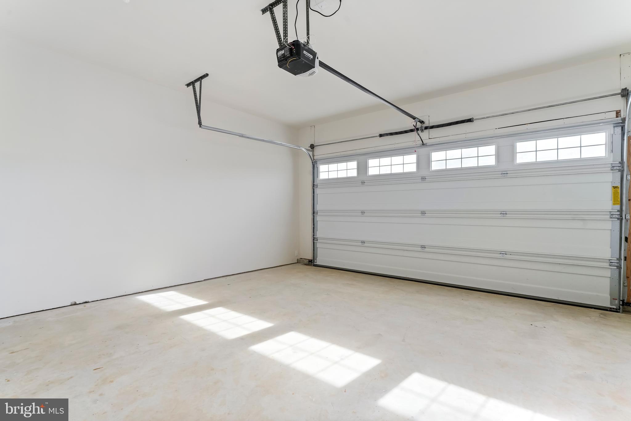 SAWMILL COURT - Residential