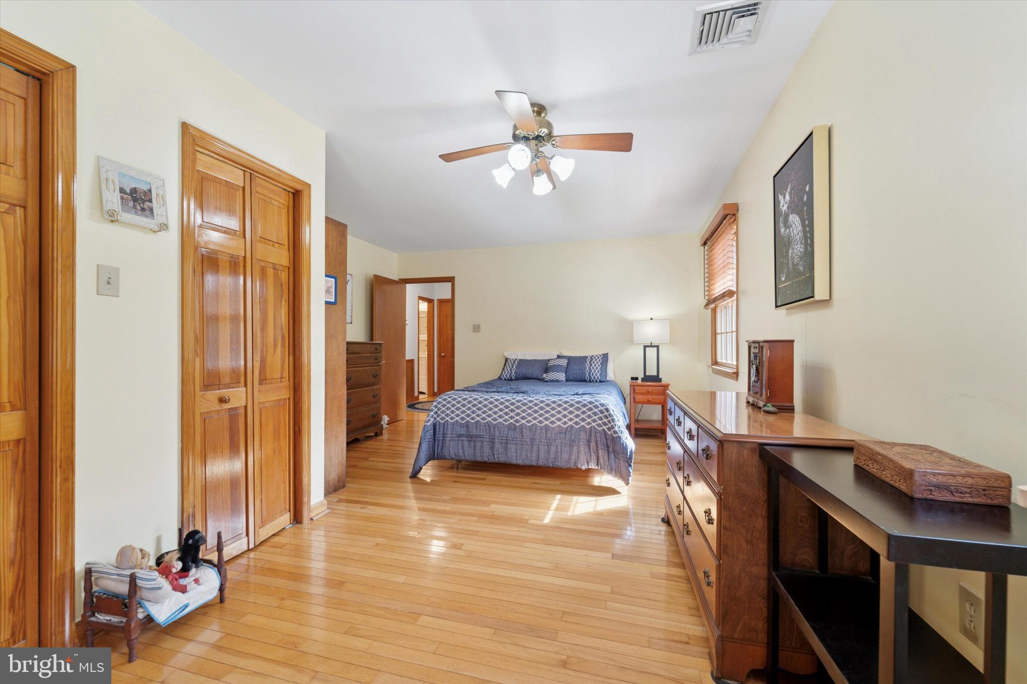 LYNNWOOD - Residential