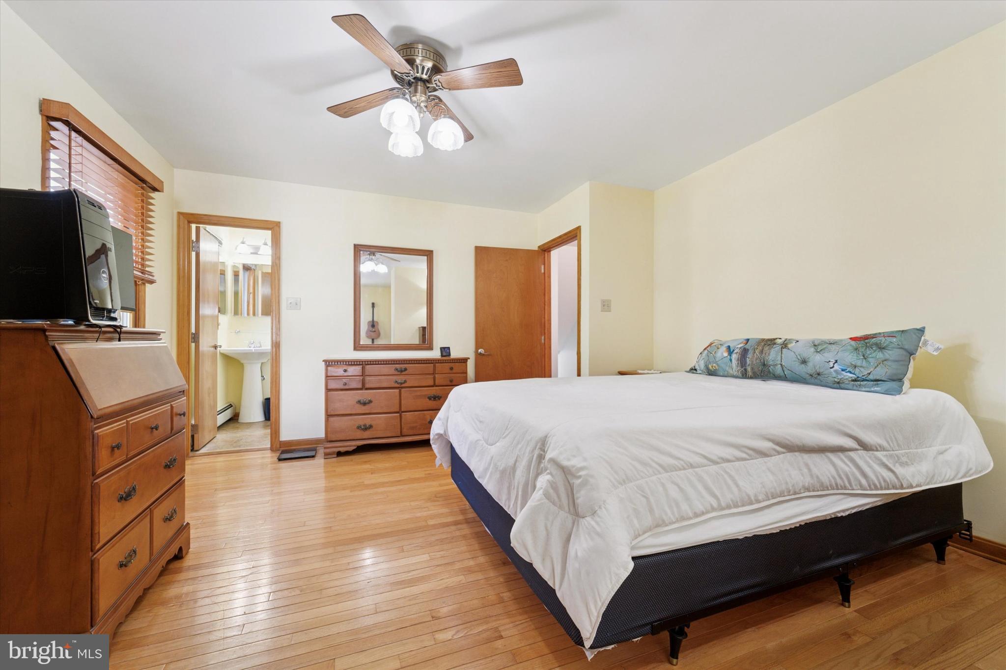 LYNNWOOD - Residential