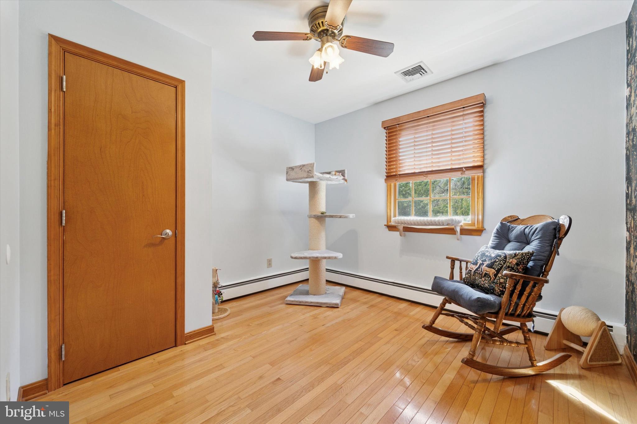 LYNNWOOD - Residential