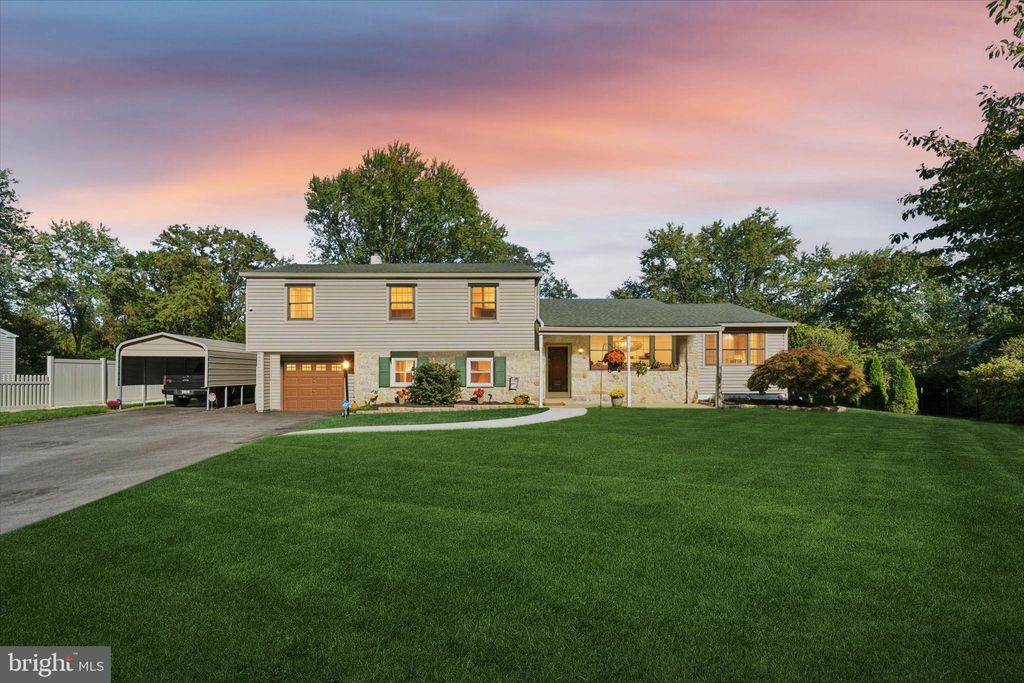 Photo of 1131 Nottingham Drive, WEST CHESTER, PA 19380 (MLS # PACT2111350)