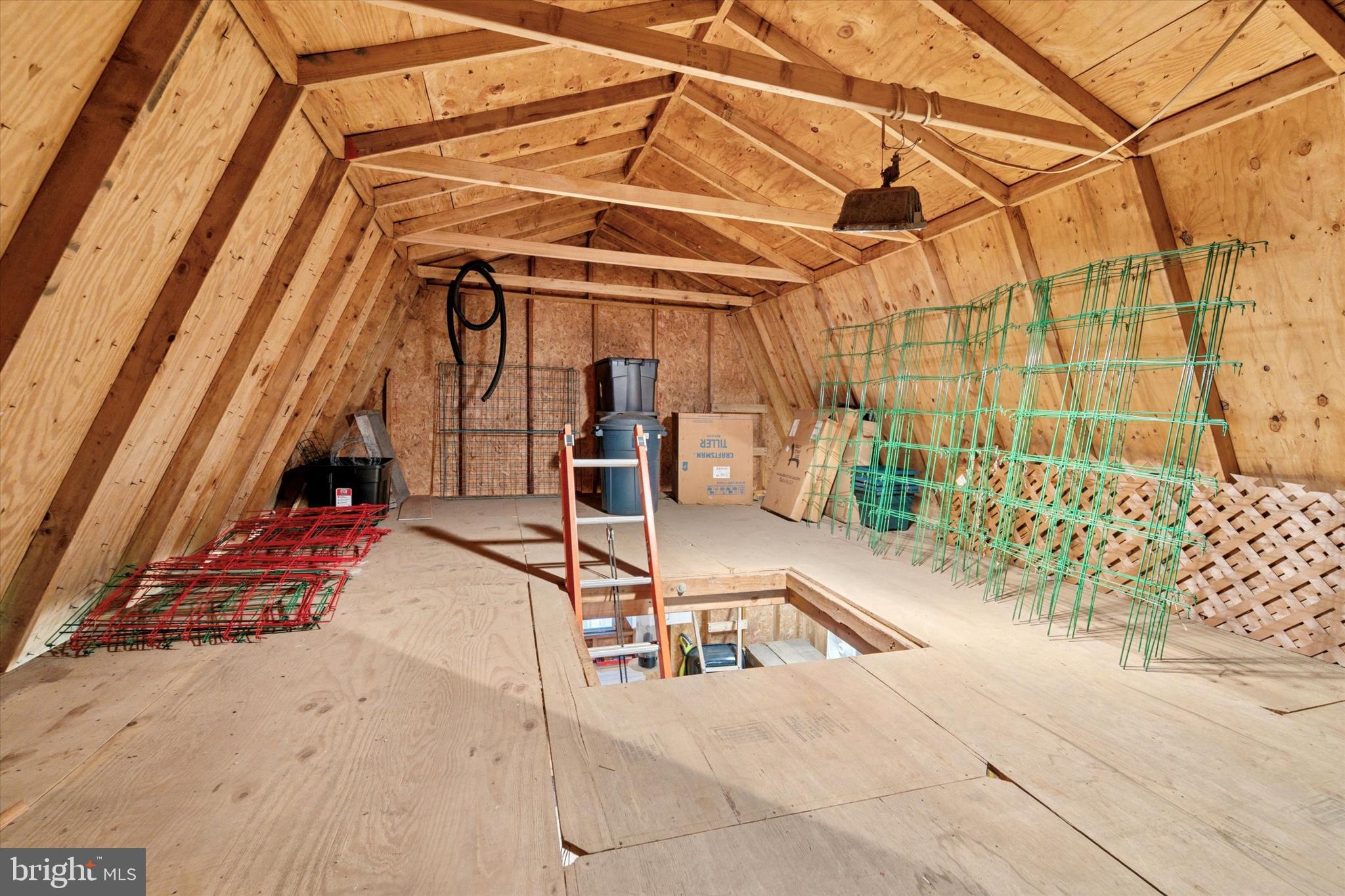 LYNNWOOD - Residential