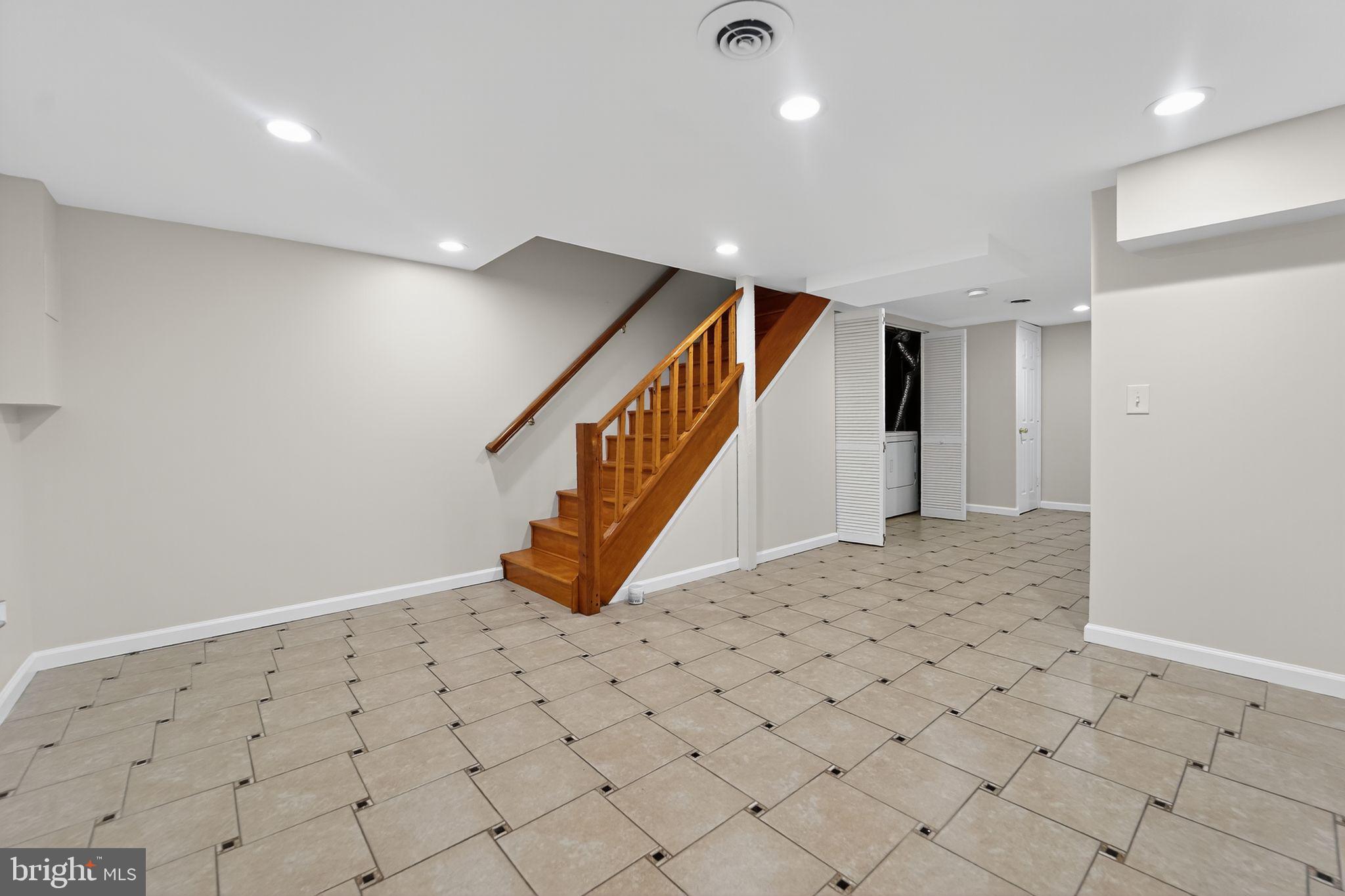 SOUTHBROOK - Residential