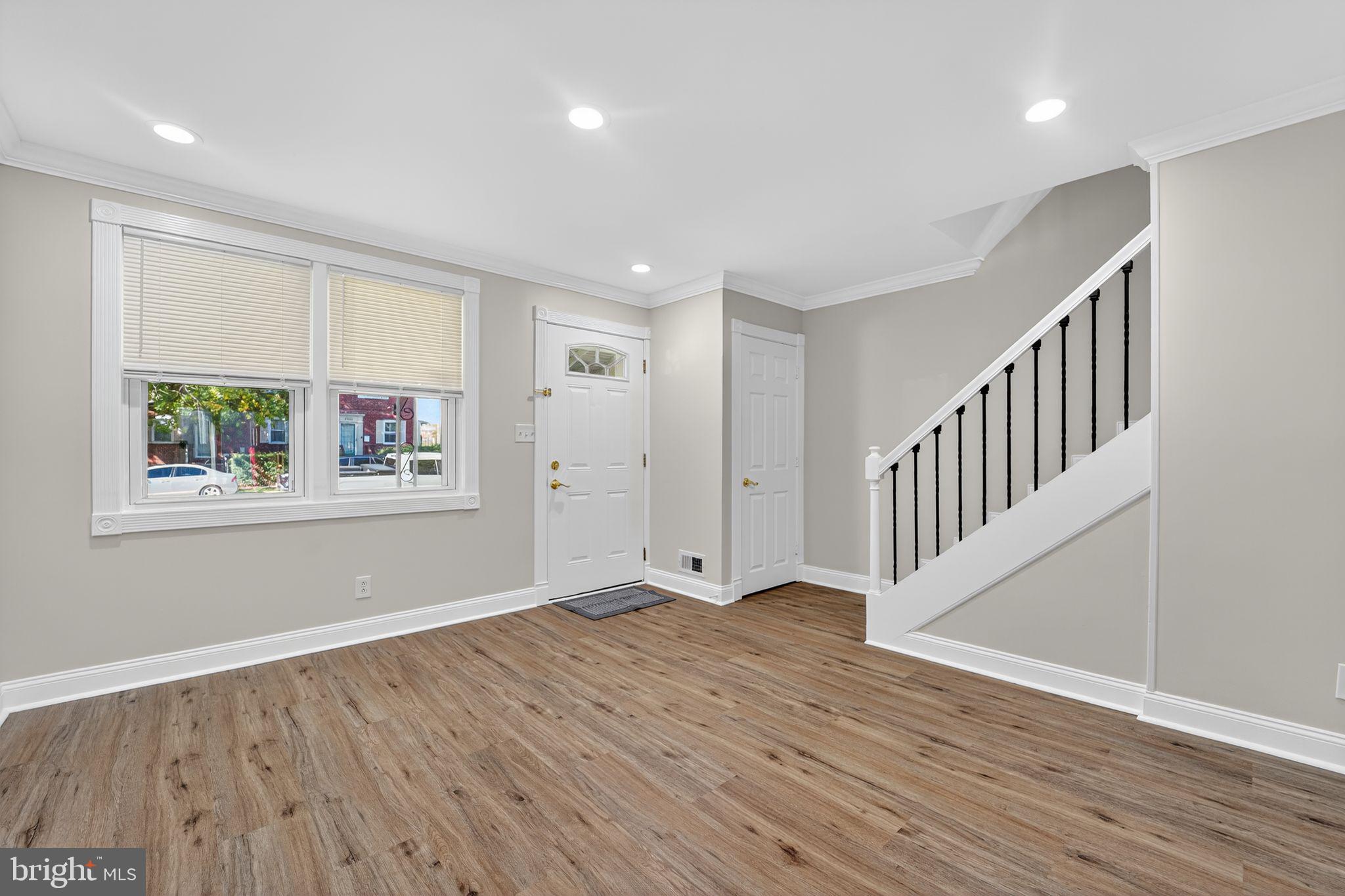 SOUTHBROOK - Residential