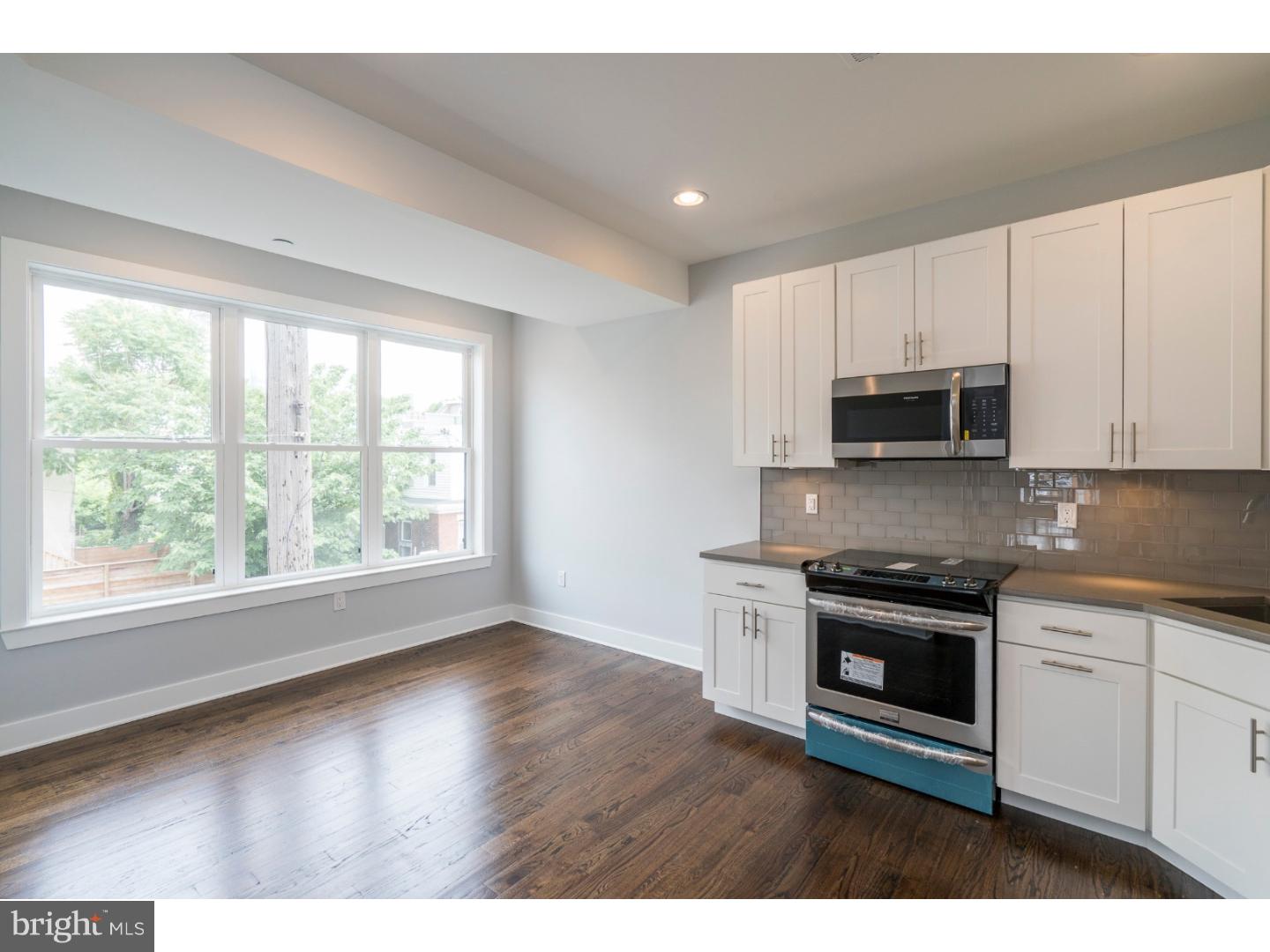 POINT BREEZE - Residential