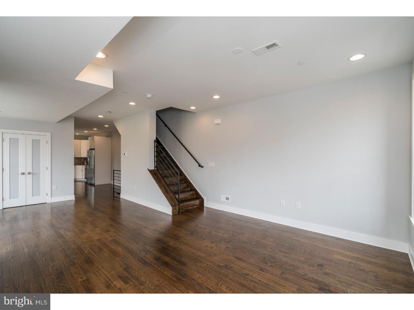 POINT BREEZE - Residential