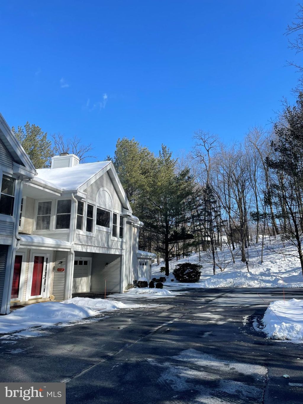 Photo of 401 Country Place Drive, Lancaster, PA 17601 (MLS # PALA2045988)