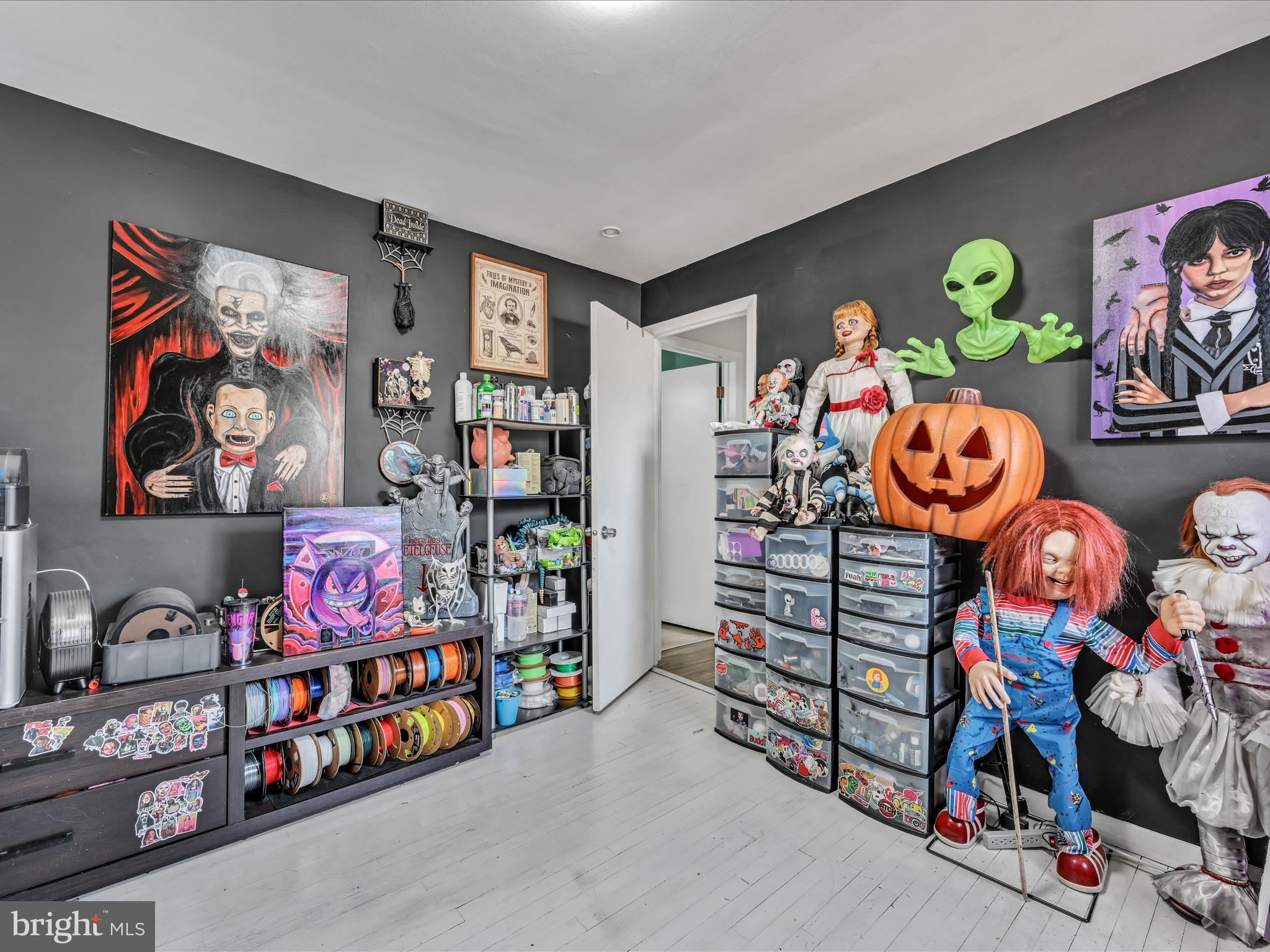 LIONS LAKE NORTH - Residential